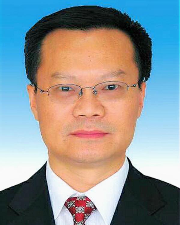 中央批準(zhǔn)胡忠雄同志任中共貴州省委常委